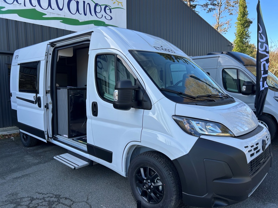camping car ETRUSCO CAMPERVANS CV 600 DB modèle 2026